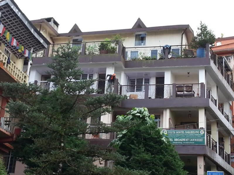 Hotel Broadway Darjeeling  Extérieur photo